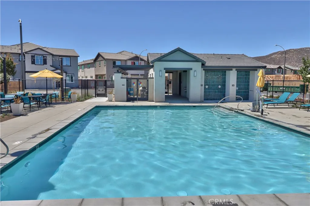 32552 Crystal Cove Court, Winchester, California 92596 home-pic-35
